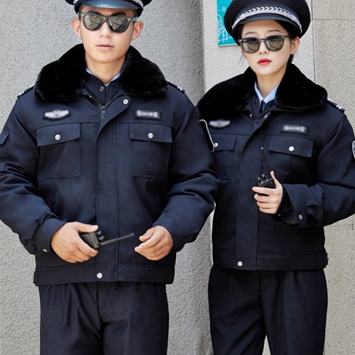 定做保安服應(yīng)該定做什么款式的保安制服？